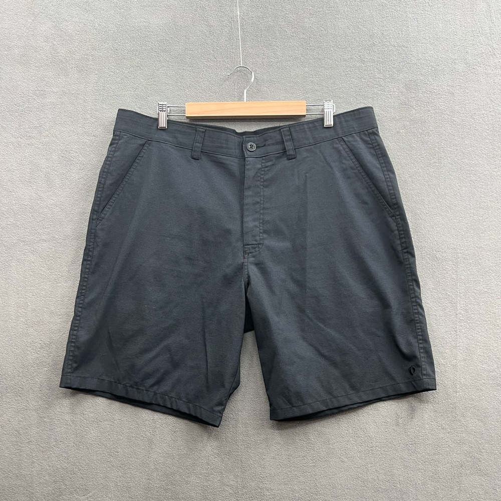 Men's Black Casual Shorts - Classic Everyday Style
